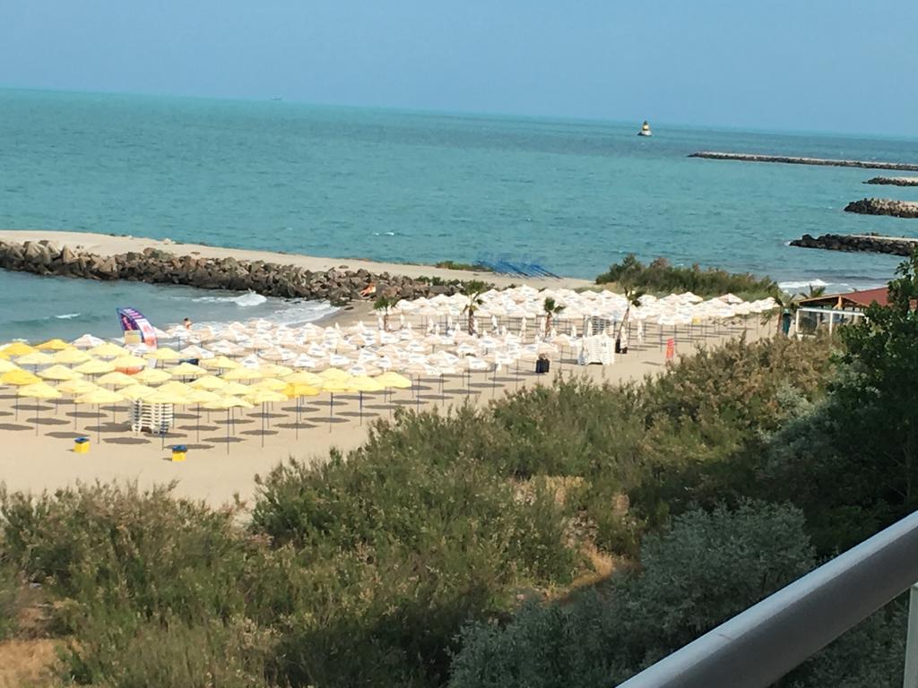 Orange Apartments Pomorie Exterior foto