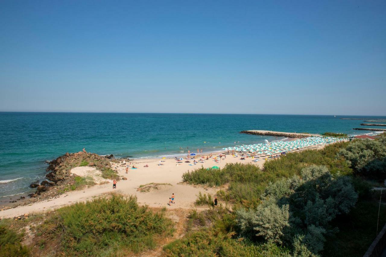 Orange Apartments Pomorie Exterior foto